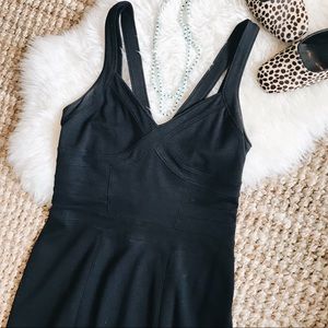 🖤 Express Bodycon LBD 🖤